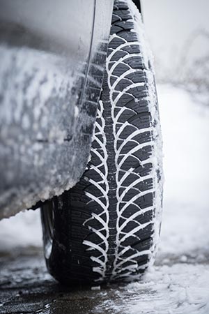 WINTER TIRES FOR YOUR VEHICLE AND DRIVING STYLE IN HAMILTON, ON